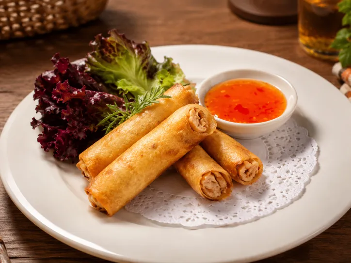 Chicken Spring Roll (4pcs)